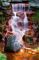 фотообои Медный водопад